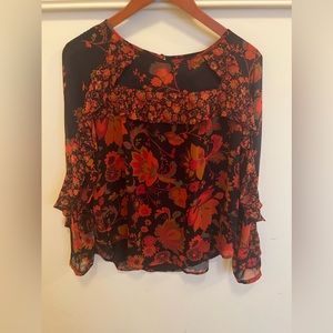 LOFT floral button top sz S
